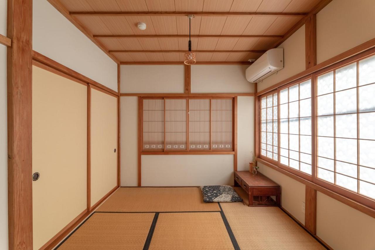 Guest House Takazuri-Kita Nanto Exterior photo