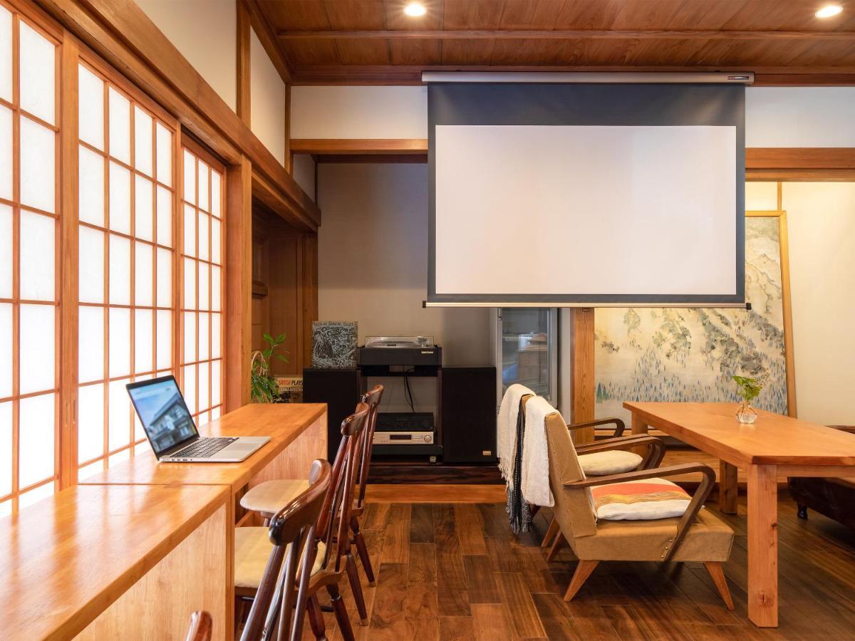 Guest House Takazuri-Kita Nanto Exterior photo