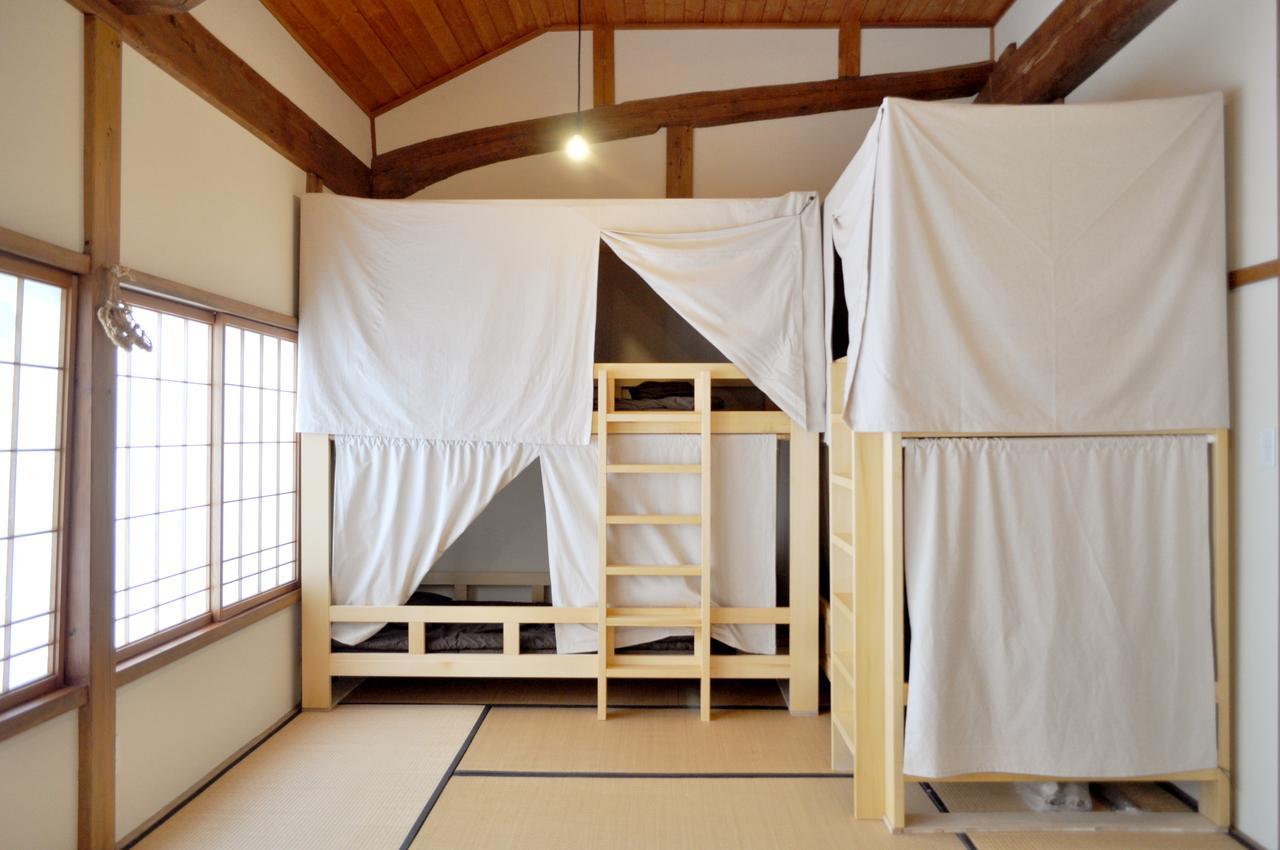 Guest House Takazuri-Kita Nanto Exterior photo