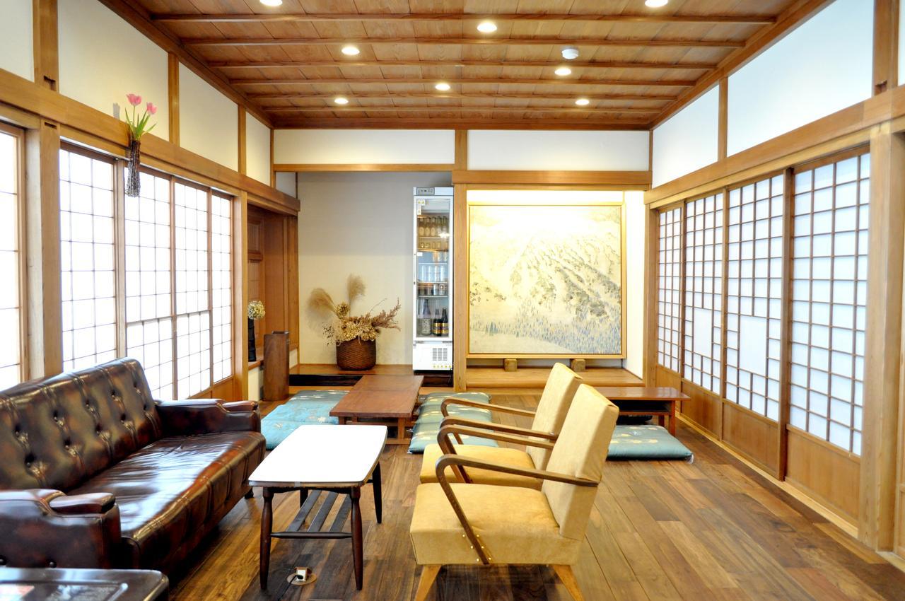 Guest House Takazuri-Kita Nanto Exterior photo